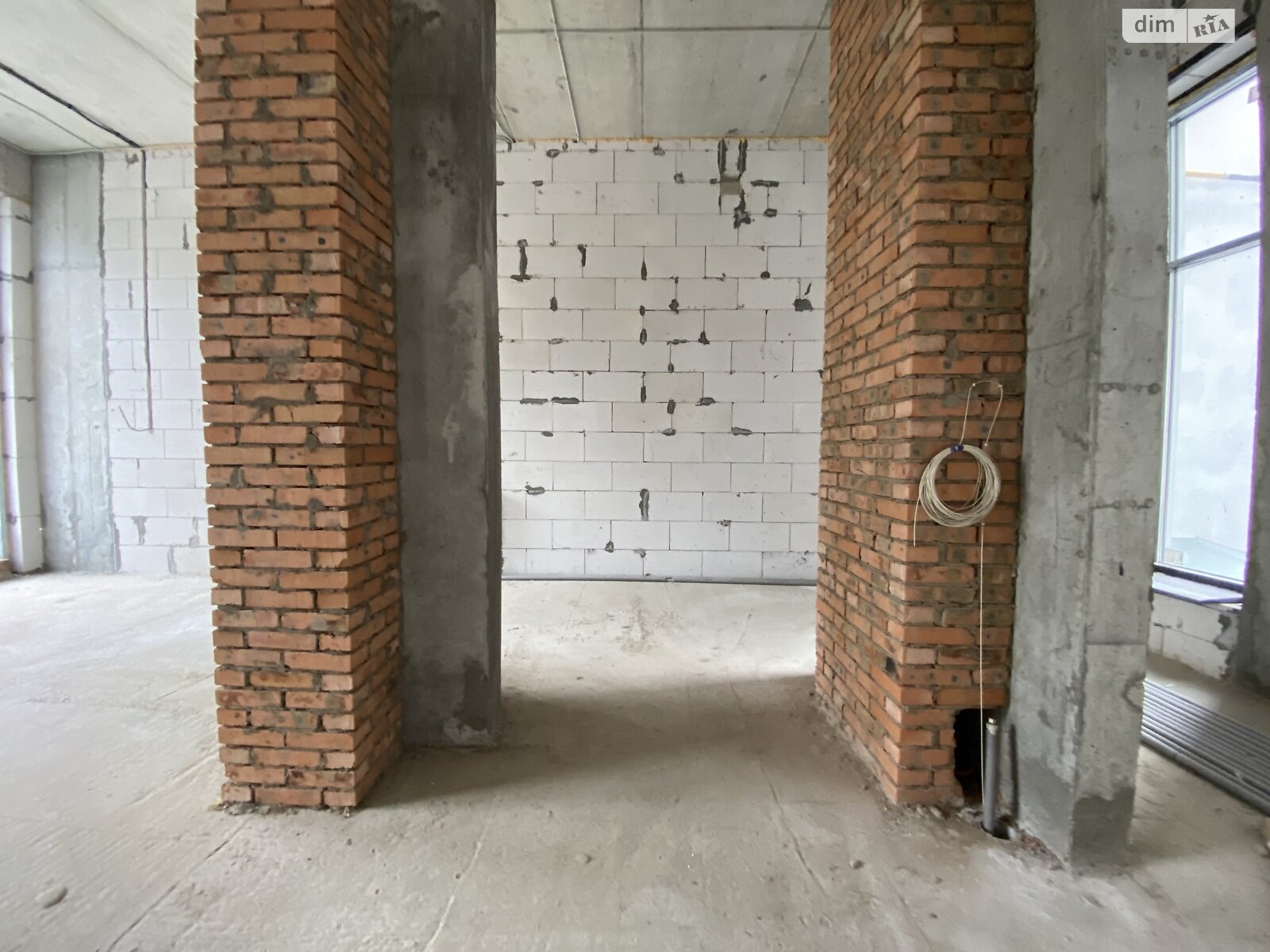 Коммерческое помещение в Зарванцах, Рыбацкая улица, цена: продажи 145 350 долларов за объект фото 1 Коммерческое помещение в Зарванцах, Рыбацкая улица, цена продажи: 145 350 долларов за объект фото 1