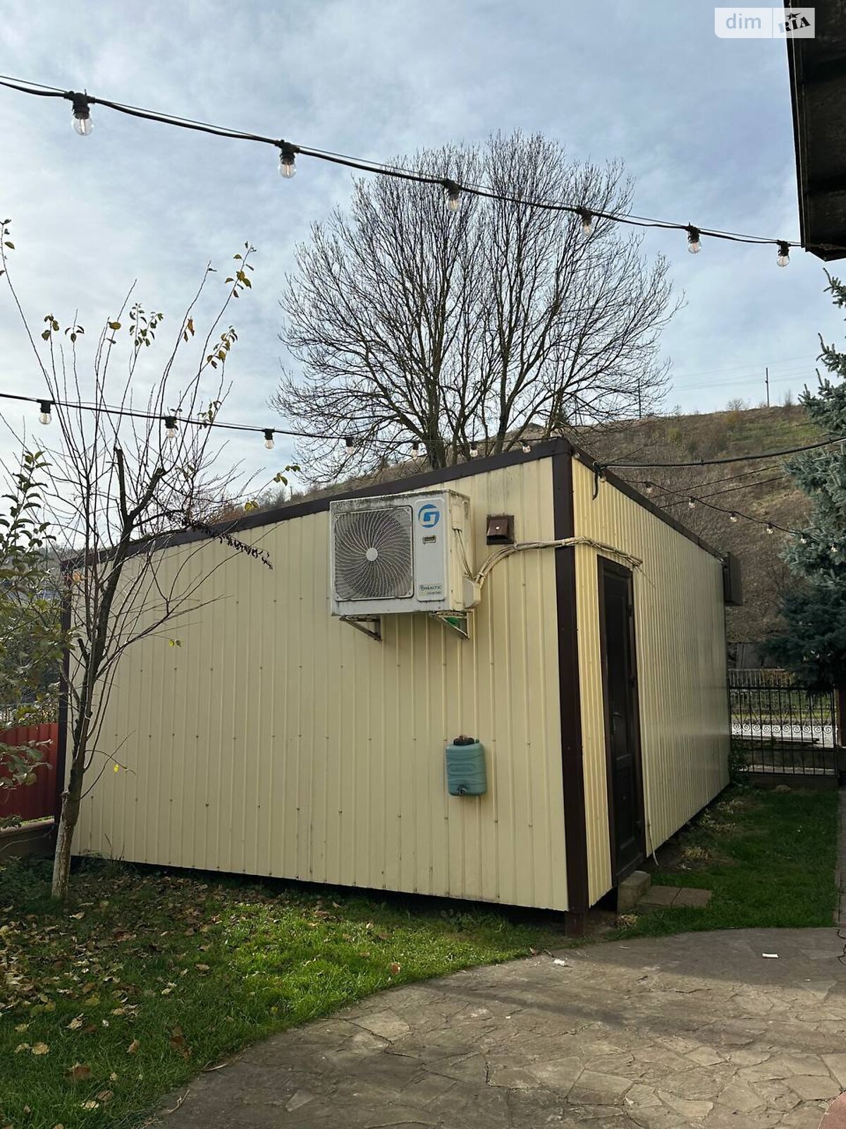 Коммерческое помещение в Зубове, Стависская улица 11, цена продажи: 5 500 долларов за объект фото 1