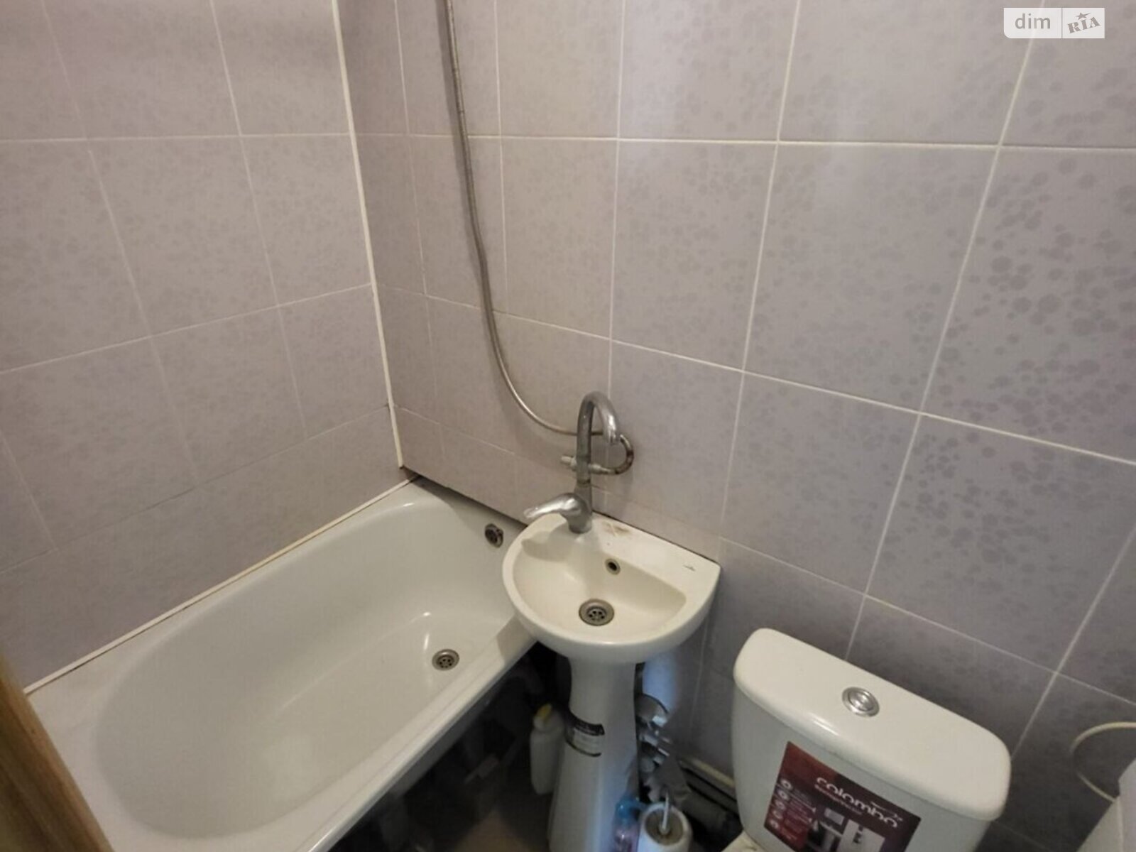 Комната в Белой Церкви, на ул. Зенитного полка 115 в районе Леваневского на продажу фото 1