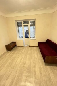 Комната в Броварах, на ул. Броварской сотни 2 в районе Торгмаш на продажу фото 2