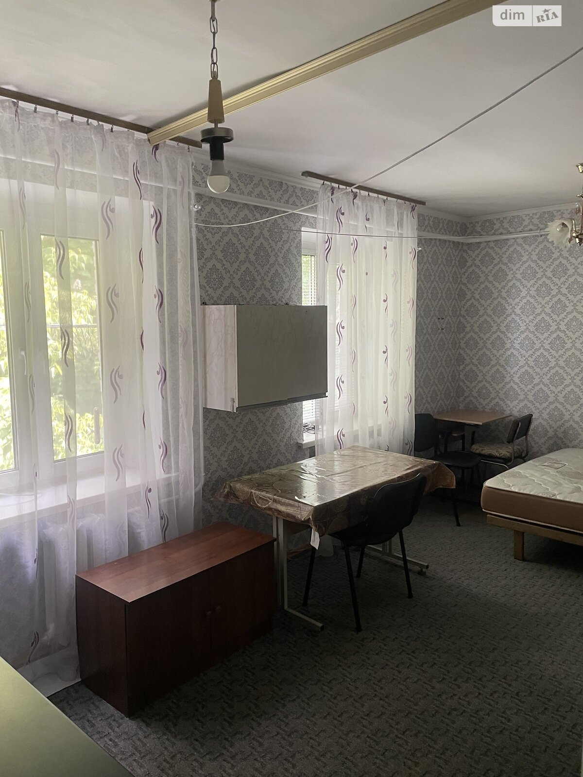 Кімната в Броварах на вул. Олега Онікієнка 10 в районі Торгмаш на продаж фото 1 Кімната в Броварах на вул. Олега Онікієнка 10 в районі Торгмаш на продаж фото 1
