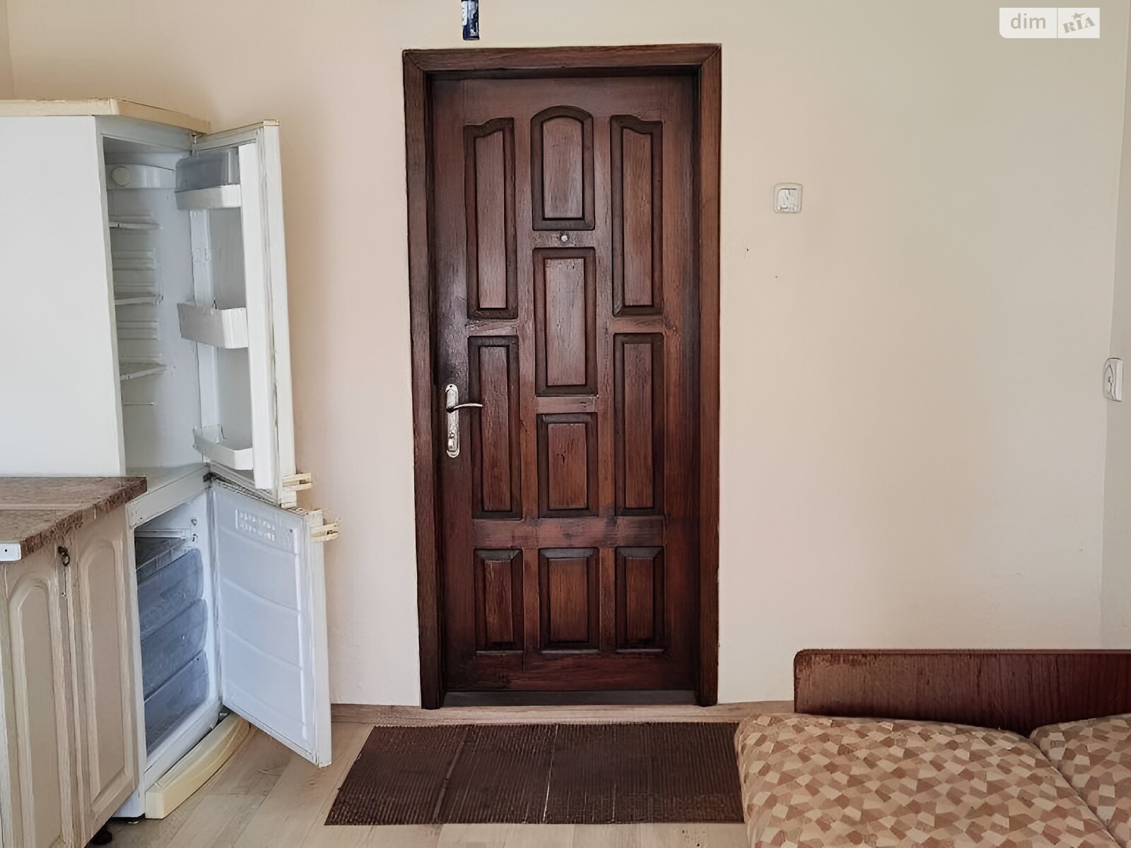 Кімната в Черкасах на вул. Кішки Самійла в районі Придніпровський на продаж фото 1 Кімната в Черкасах на вул. Кішки Самійла в районі Придніпровський на продаж фото 1