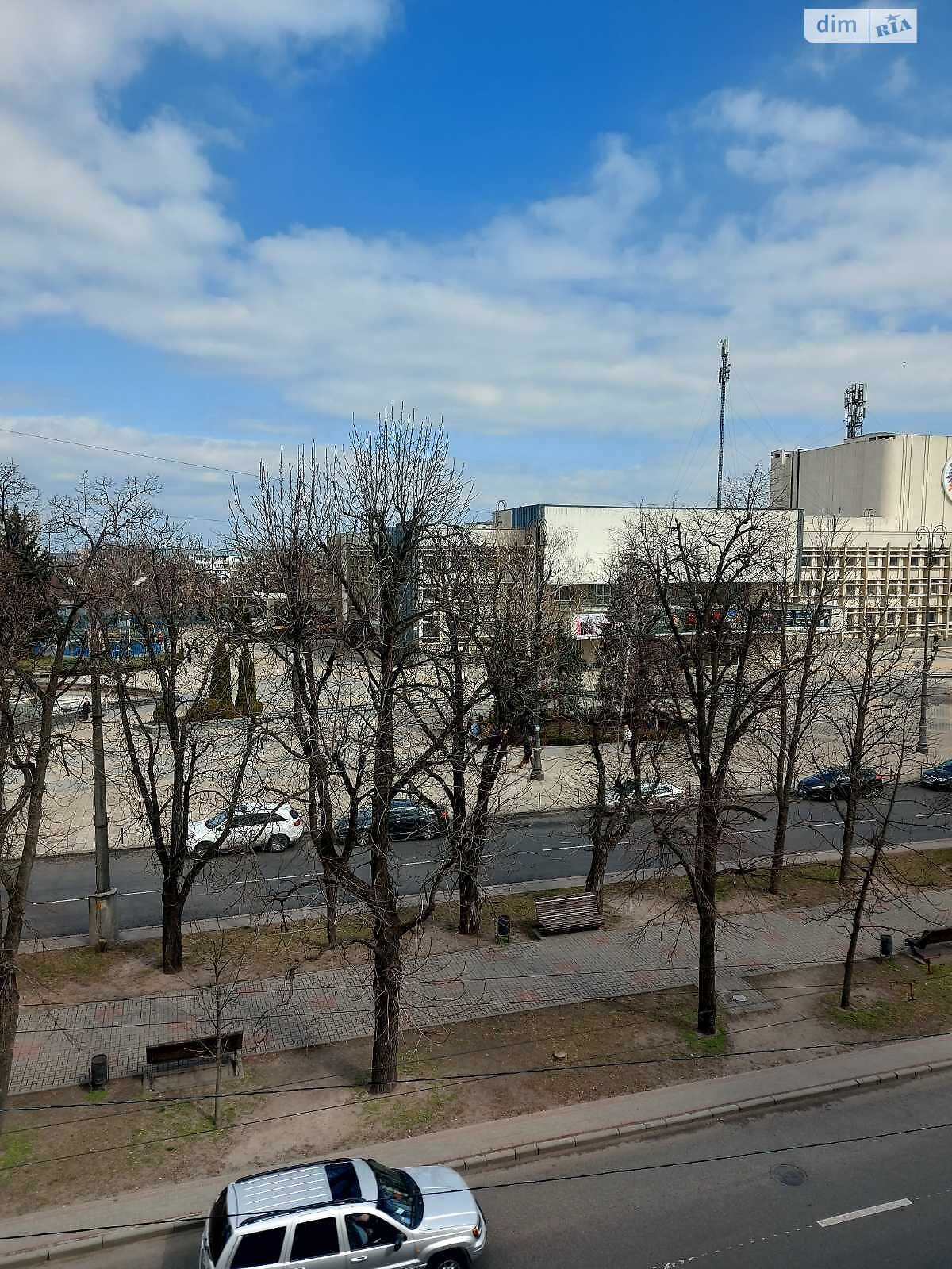 Комната в Черкассах, на бул. Шевченко 276 в районе Центр на продажу фото 1 Комната в Черкассах, на бул. Шевченко 276 в районе Центр на продажу фото 1