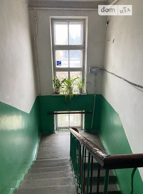 Комната в Чернигове, на ул. Мстиславская 37 в районе Центр на продажу фото 1 Комната в Чернигове, на ул. Мстиславская 37 в районе Центр на продажу фото 1