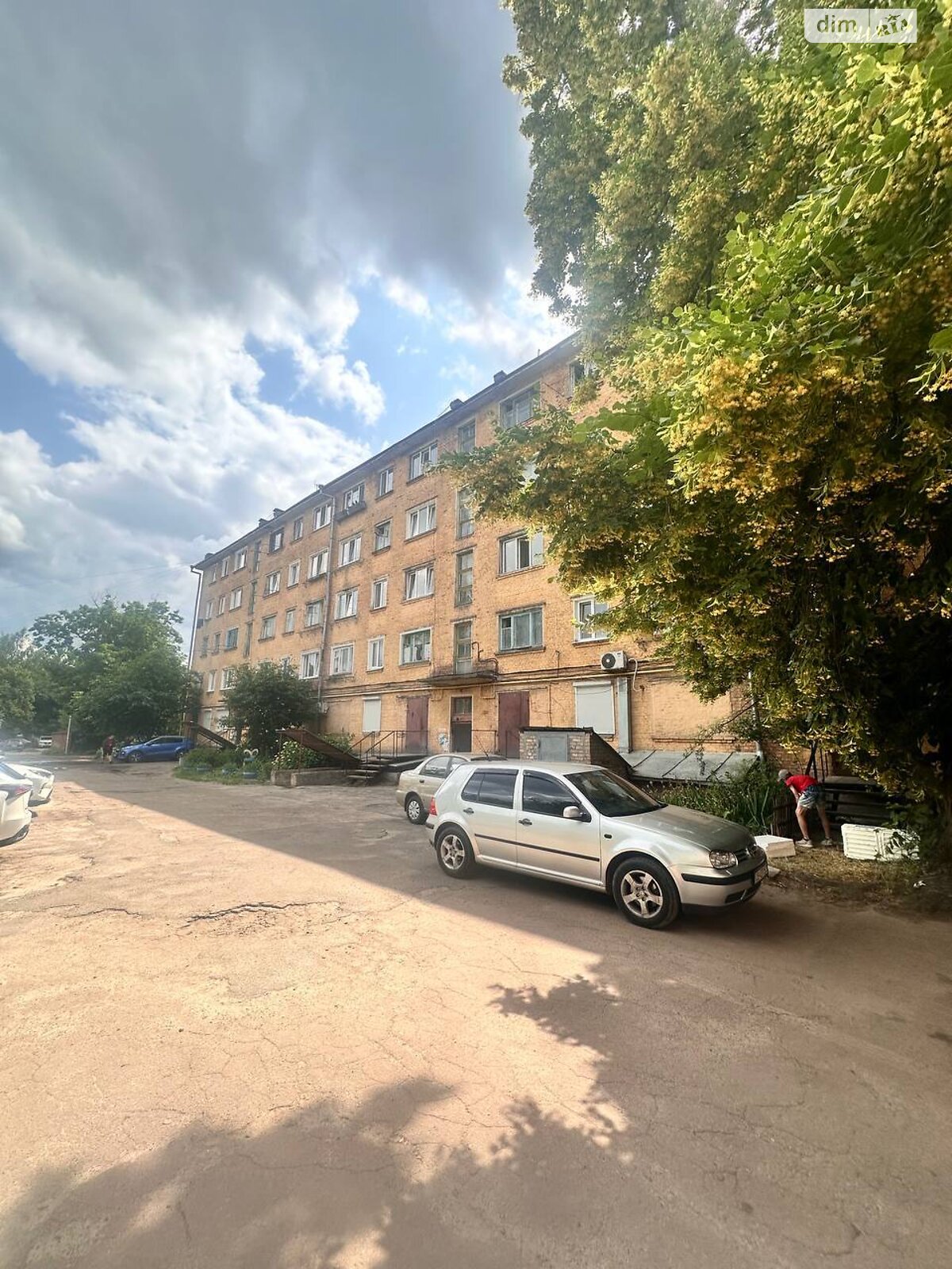 Кімната в Чернігові на вул. Мстиславська 25 в районі Центр на продаж фото 1 Кімната в Чернігові на вул. Мстиславська 25 в районі Центр на продаж фото 1