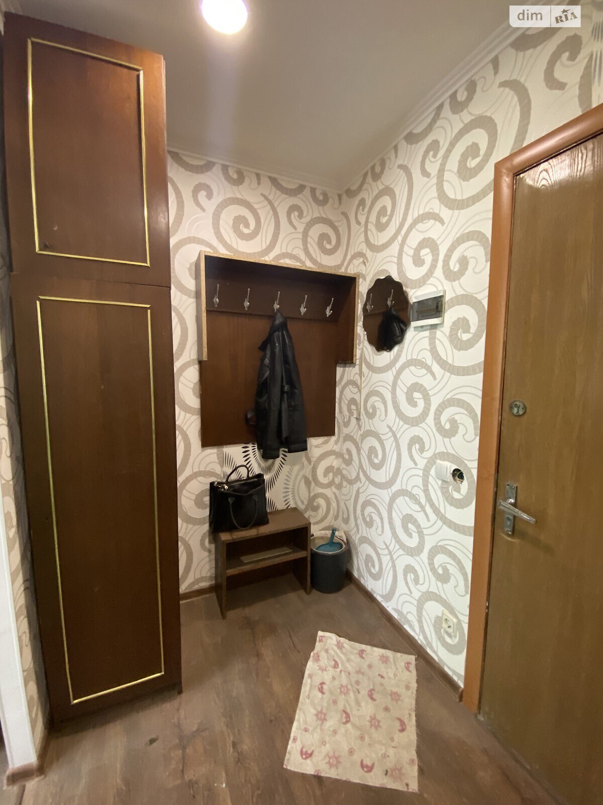 Комната в Черноморске, на пер. Школьный 4А, кв. 521 в районе Ильичевск на продажу фото 1 Комната в Черноморске, на пер. Школьный 4А, кв. 521 в районе Ильичевск на продажу фото 1
