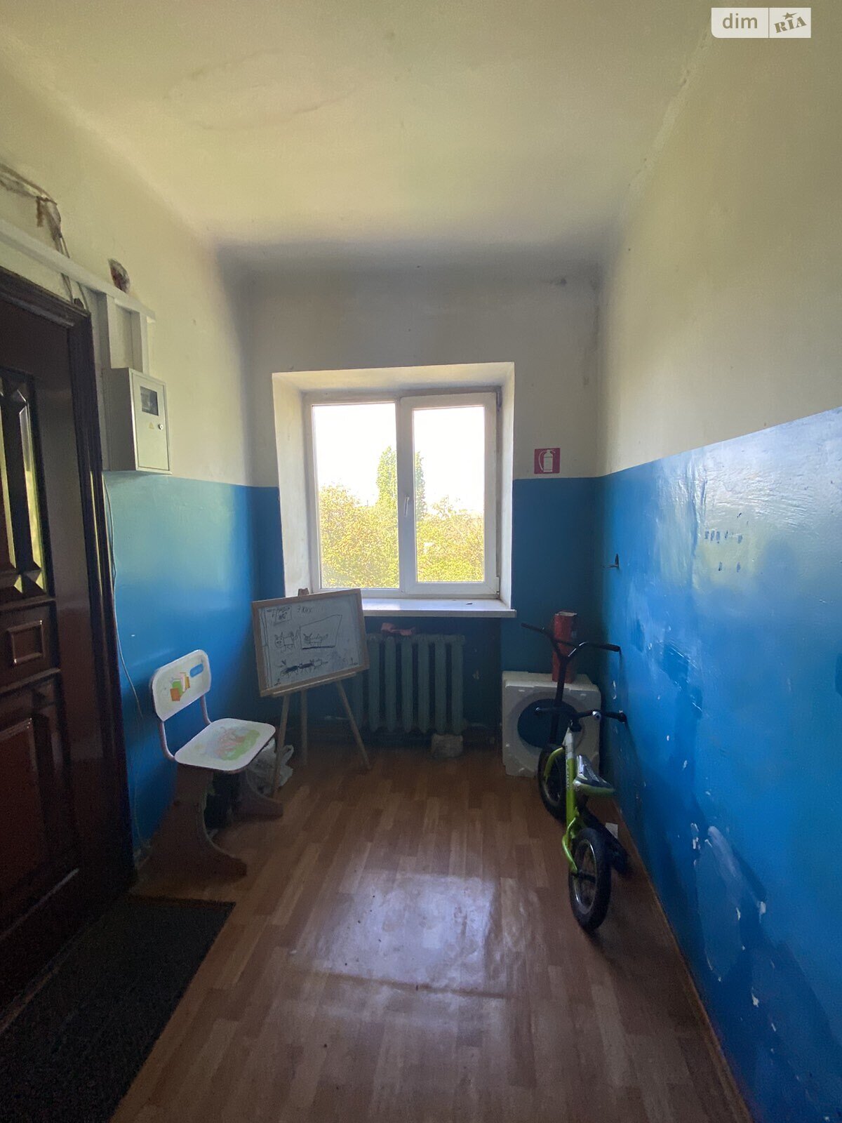 Комната в Черноморске, на пер. Школьный 4А, кв. 521 в районе Ильичевск на продажу фото 1 Комната в Черноморске, на пер. Школьный 4А, кв. 521 в районе Ильичевск на продажу фото 1