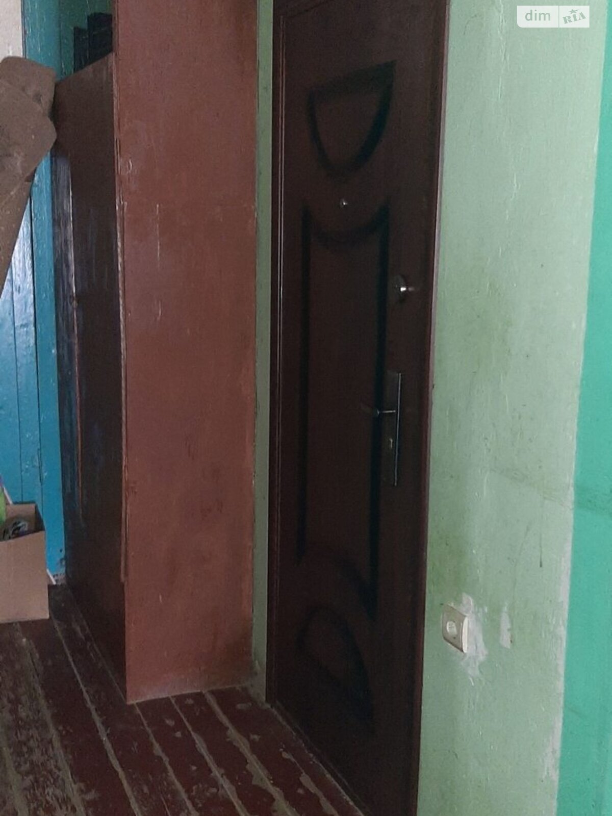 Комната в Черновцах, на ул. Долинянская 2 на продажу фото 1 Комната в Черновцах, на ул. Долинянская 2 на продажу фото 1