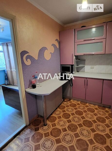 Комната в Черновцах, на ул. Героев Майдана в районе Шевченковский на продажу фото 1 Комната в Черновцах, на ул. Героев Майдана в районе Шевченковский на продажу фото 1