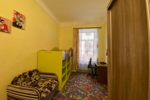 Комната в Черновцах, на ул. Ольжича Олега 3 в районе Центр на продажу фото 2