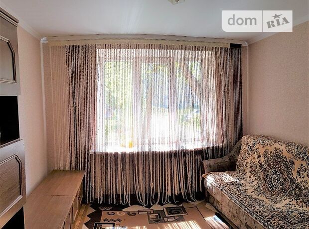 Комната в Черновцах, на продажу фото 1 Комната в Черновцах, на продажу фото 1