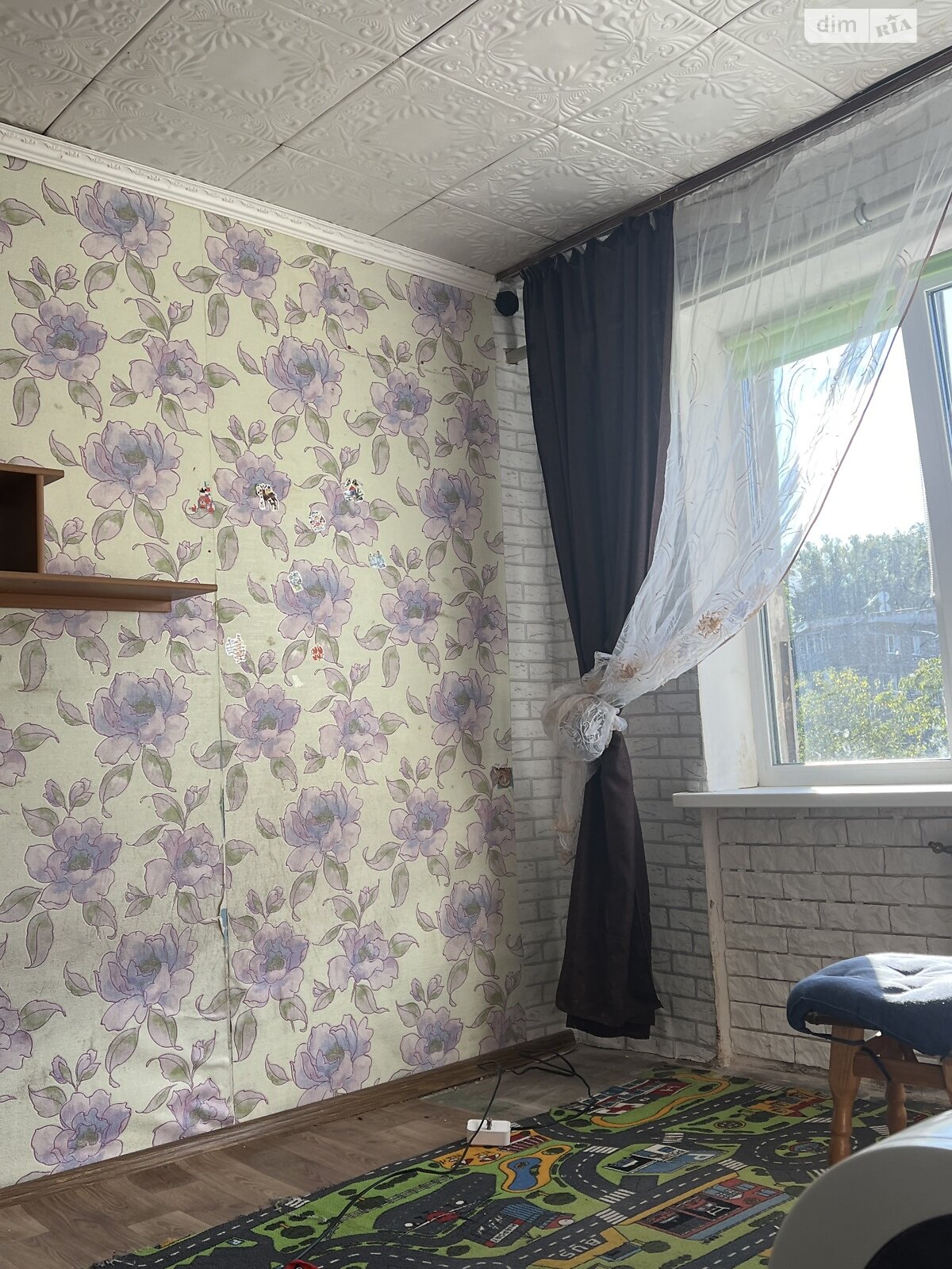 Кімната в Дніпрі на вул. Мамая козака 30 в районі 12 квартал на продаж фото 1 Кімната в Дніпрі на вул. Мамая козака 30 в районі 12 квартал на продаж фото 1