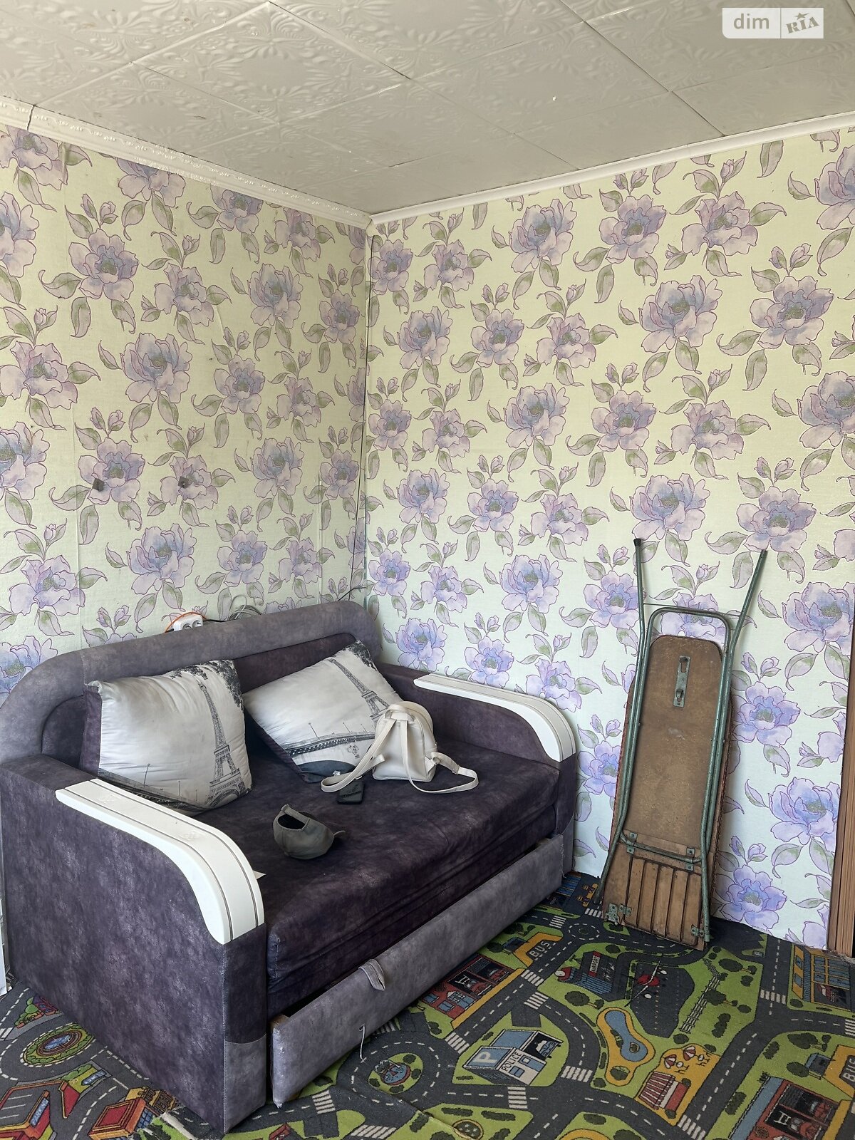 Кімната в Дніпрі на вул. Мамая козака 30 в районі 12 квартал на продаж фото 1 Кімната в Дніпрі на вул. Мамая козака 30 в районі 12 квартал на продаж фото 1