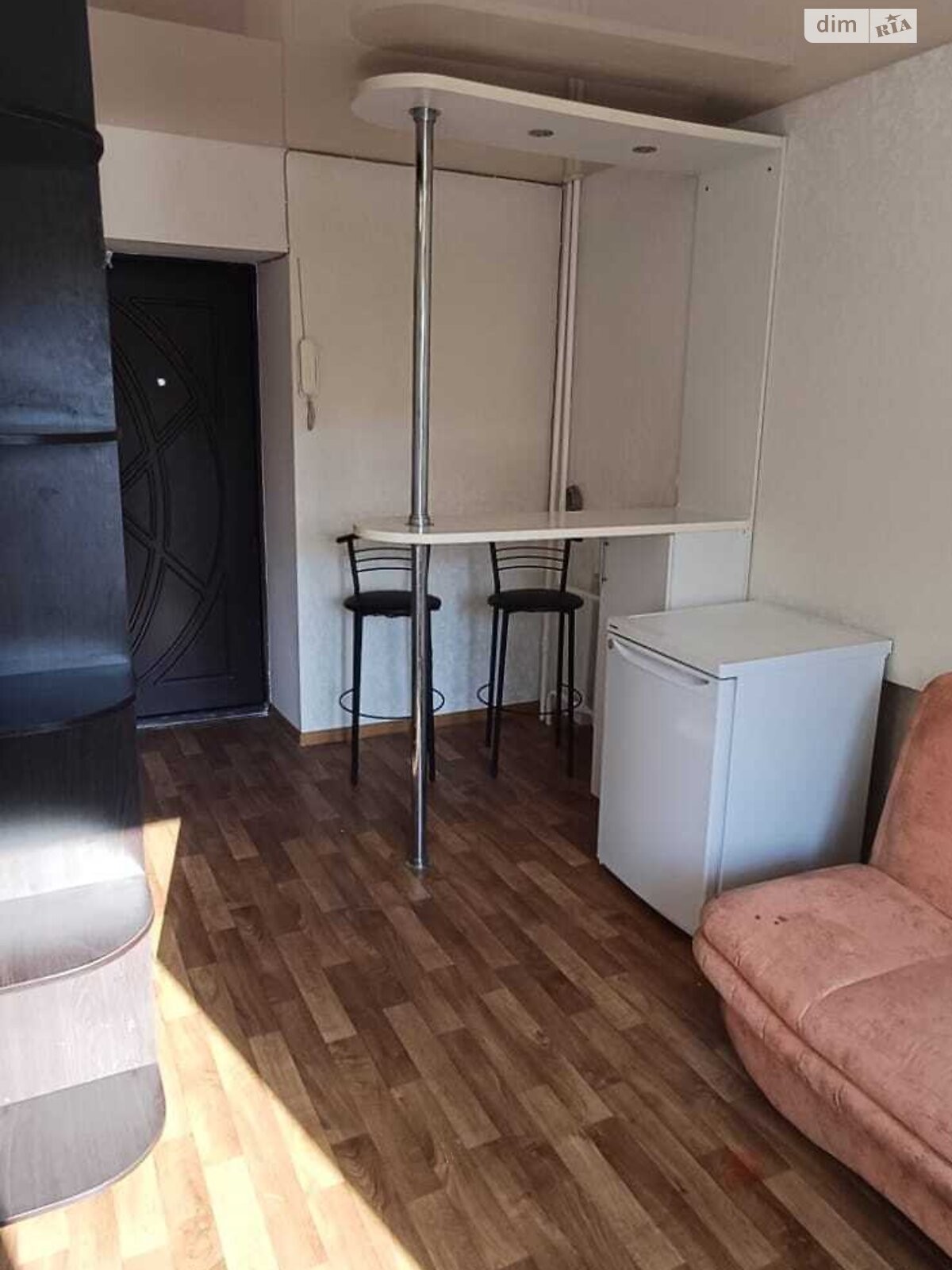 Кімната в Дніпрі на вул. Бердянська 7, кв. 310 в районі Індустріальний на продаж фото 1 Кімната в Дніпрі на вул. Бердянська 7, кв. 310 в районі Індустріальний на продаж фото 1