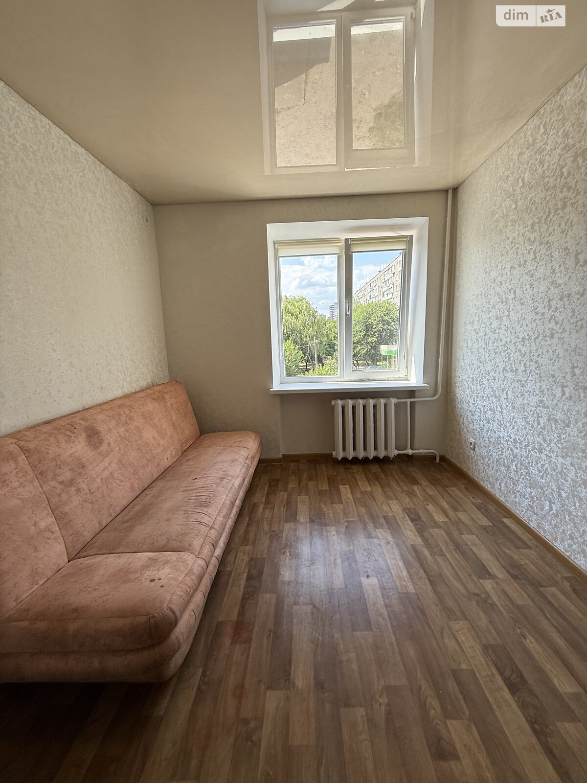 Кімната в Дніпрі на вул. Бердянська 7 в районі Індустріальний на продаж фото 1