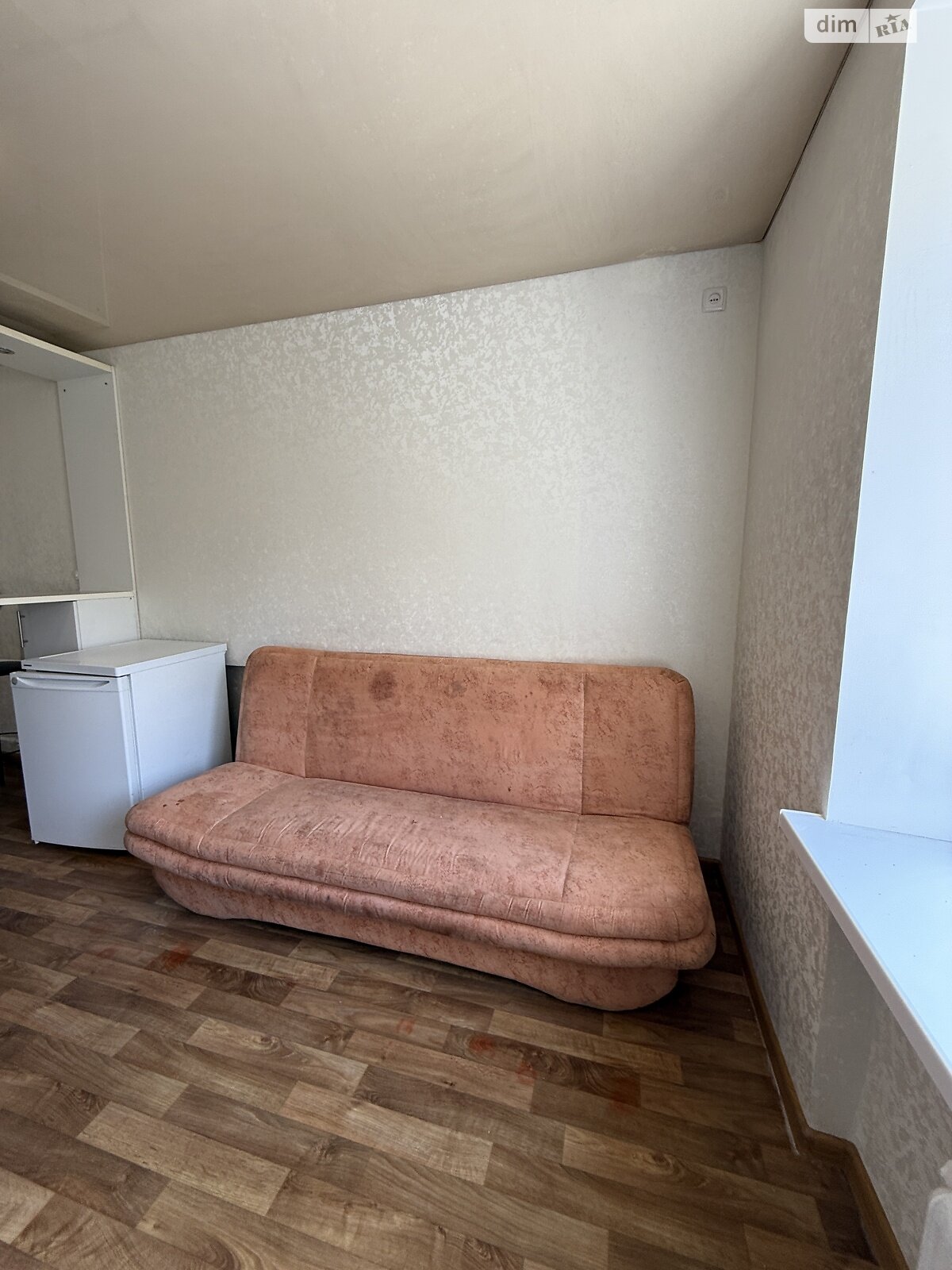 Кімната в Дніпрі на вул. Бердянська 7 в районі Індустріальний на продаж фото 1