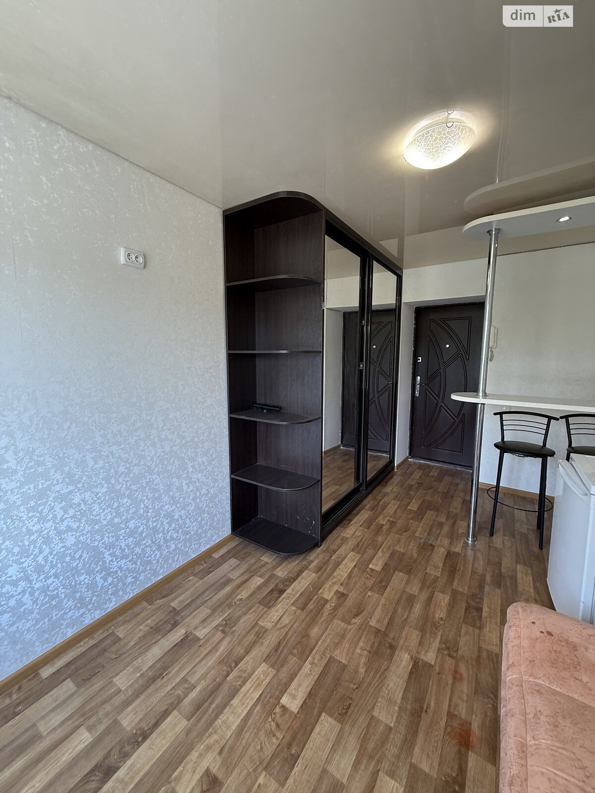 Кімната в Дніпрі на вул. Бердянська 7 в районі Індустріальний на продаж фото 1