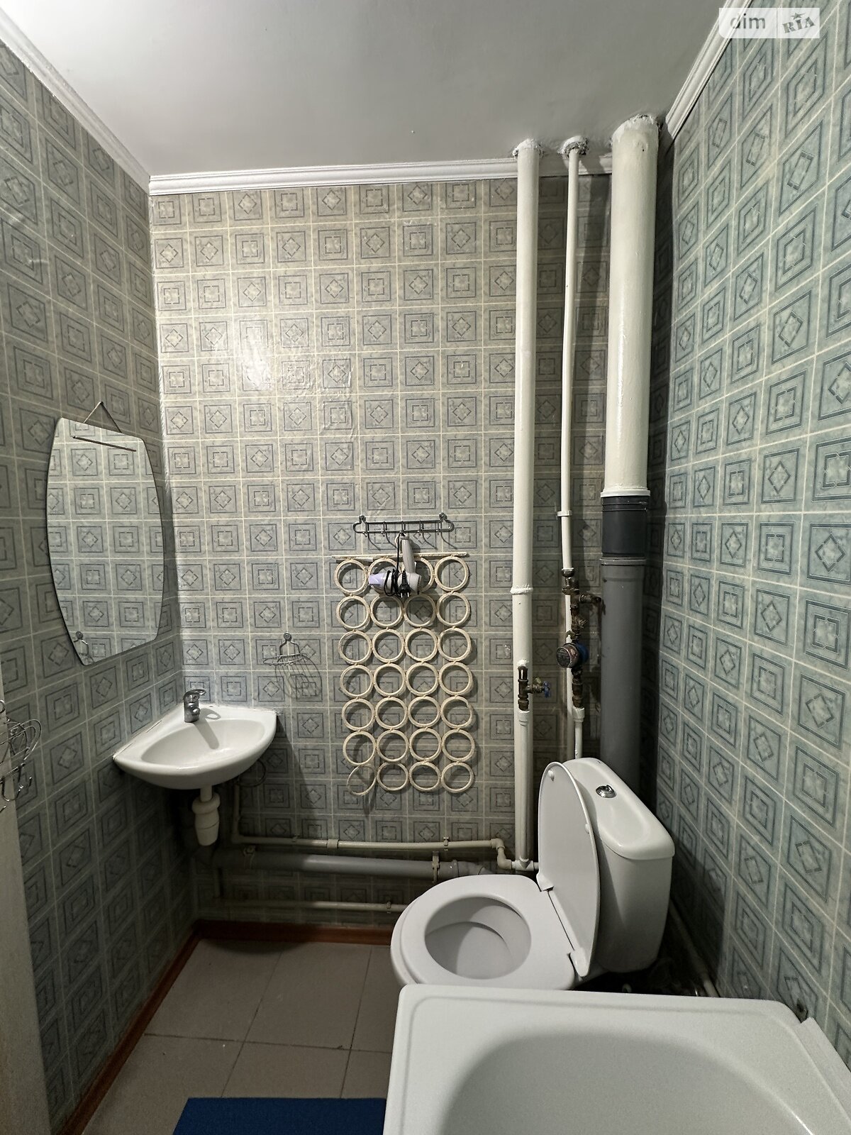 Кімната в Дніпрі на просп. Слобожанський 108 в районі Індустріальний на продаж фото 1 Кімната в Дніпрі на просп. Слобожанський 108 в районі Індустріальний на продаж фото 1