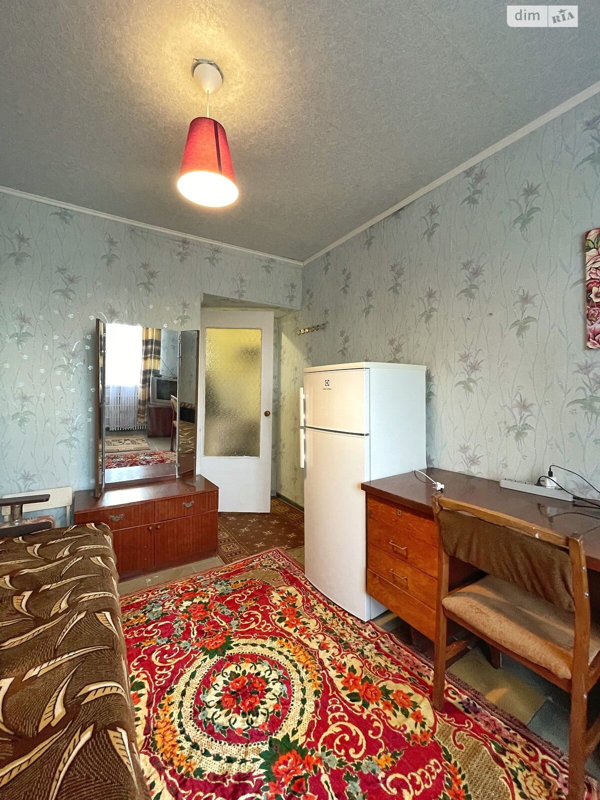 Кімната в Дніпрі на вул. Дія Максима 4 в районі Новокодацький на продаж фото 1