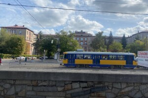 Комната в Днепре, на просп. Хмельницкого Богдана в районе Проспект Поля на продажу фото 2