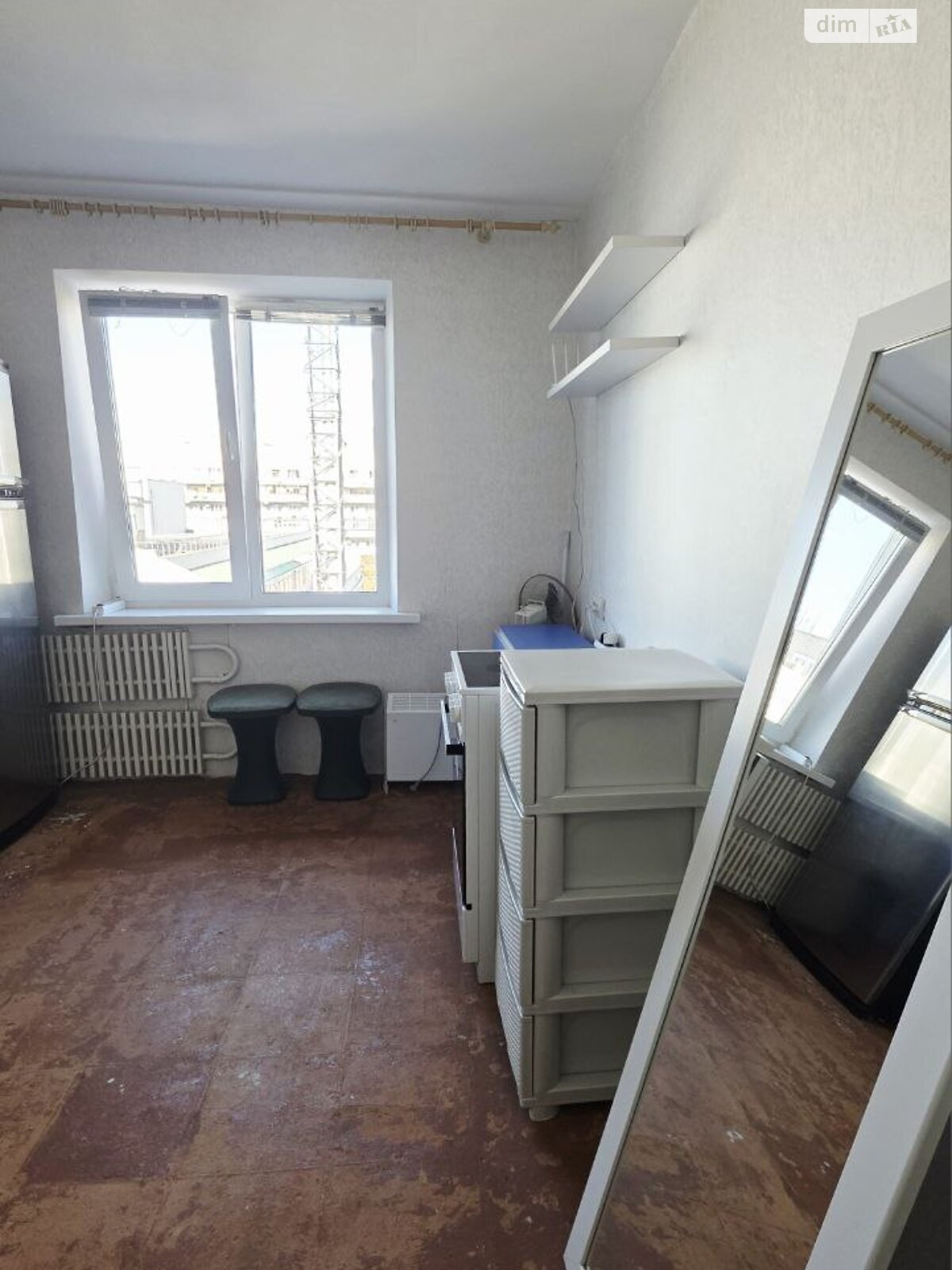 Кімната в Дніпрі на вул. Антоновича Володимира 10Б в районі undefined на продаж фото 1 Кімната в Дніпрі на вул. Антоновича Володимира 10Б в районі undefined на продаж фото 1