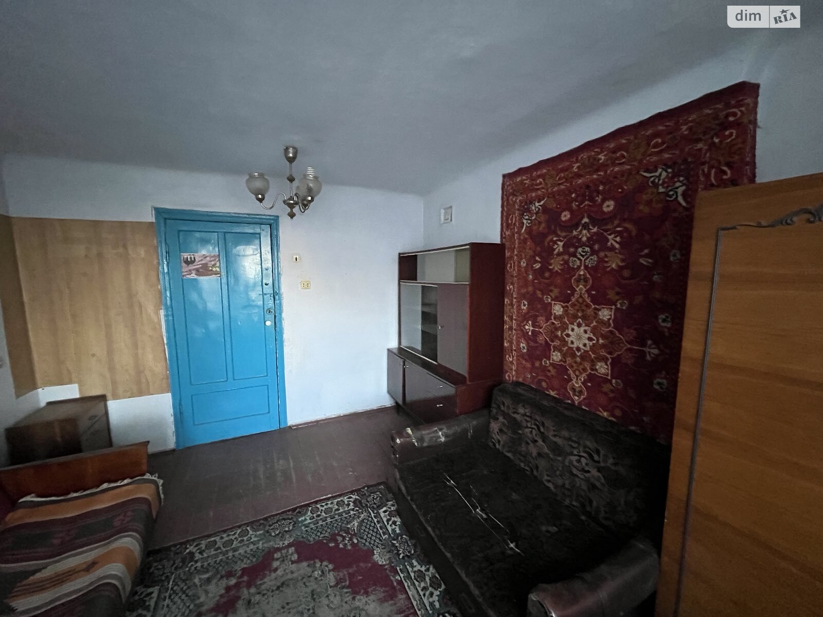 Комната в Гнивани, на ул. Юности 5, кв. 10 в районе Гнивань на продажу фото 1 Комната в Гнивани, на ул. Юности 5, кв. 10 в районе Гнивань на продажу фото 1