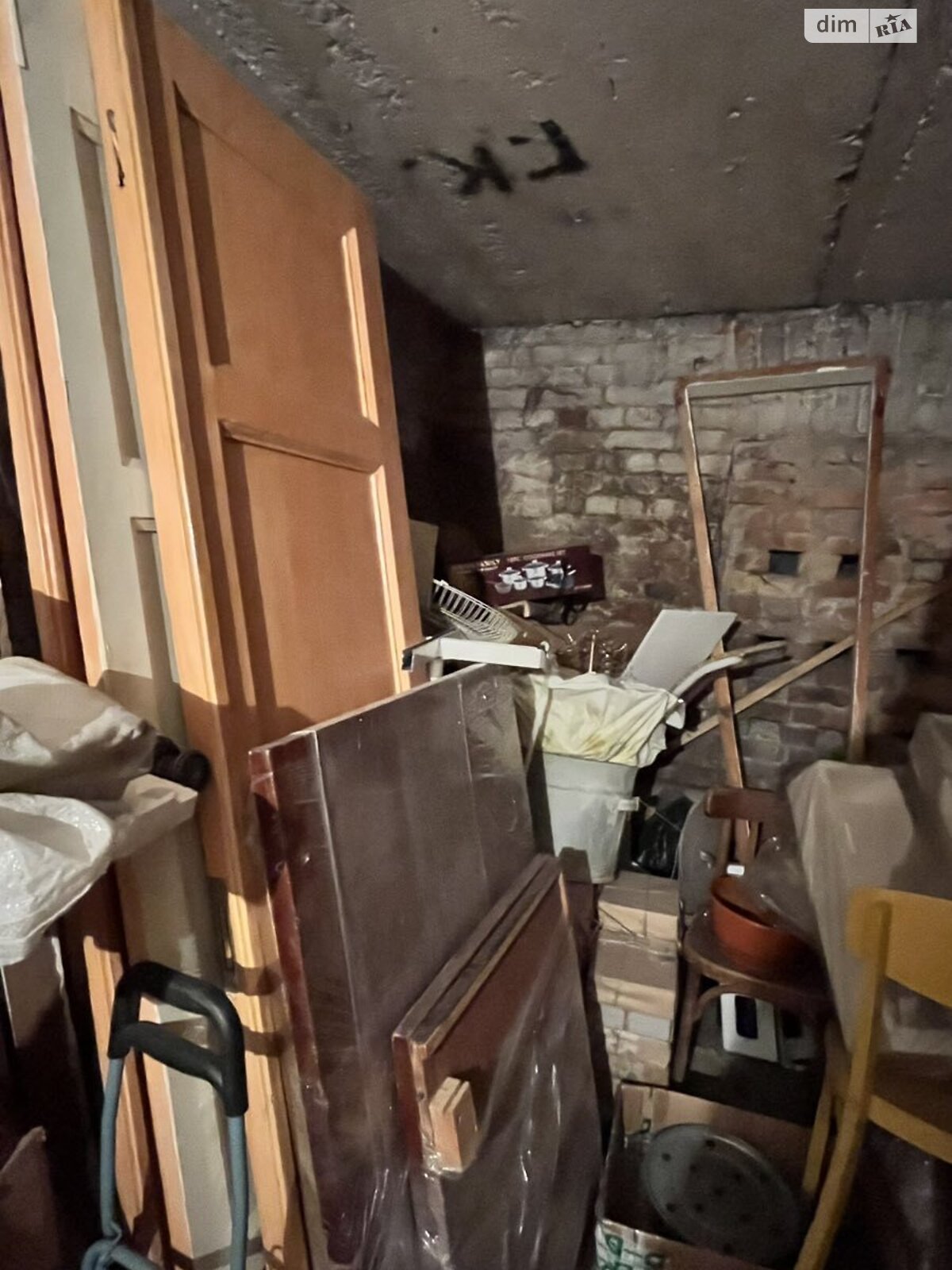 Кімната в Харкові на пров. Бойчукістів 3/5, кв. 12 в районі Гончарівка на продаж фото 1 Кімната в Харкові на пров. Бойчукістів 3/5, кв. 12 в районі Гончарівка на продаж фото 1