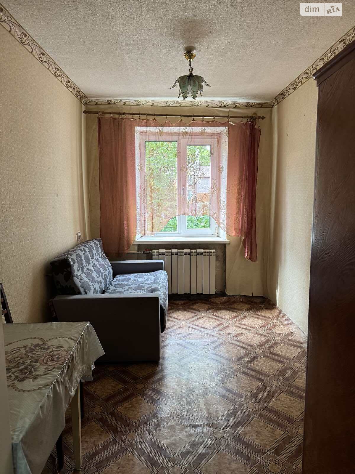 Комната в Харькове, на просп. Александровский 158 в районе ХТЗ на продажу фото 1 Комната в Харькове, на просп. Александровский 158 в районе ХТЗ на продажу фото 1