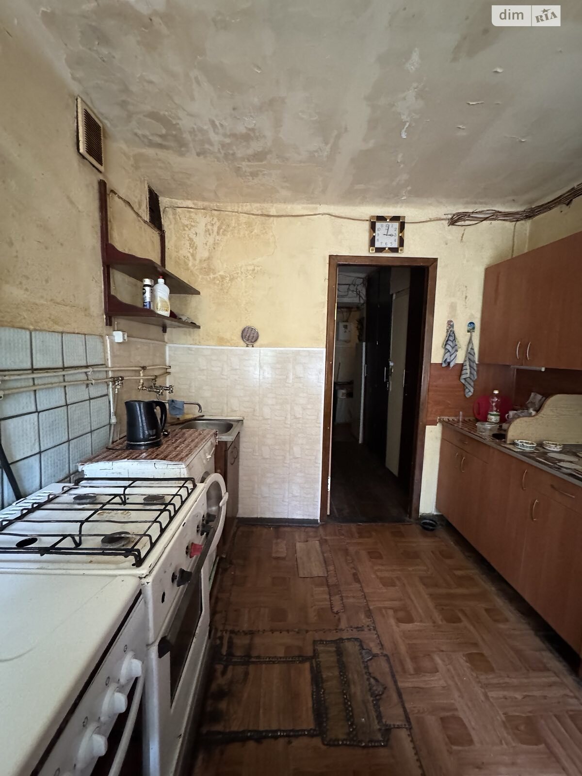 Комната в Харькове, на просп. Александровский 158 в районе ХТЗ на продажу фото 1 Комната в Харькове, на просп. Александровский 158 в районе ХТЗ на продажу фото 1