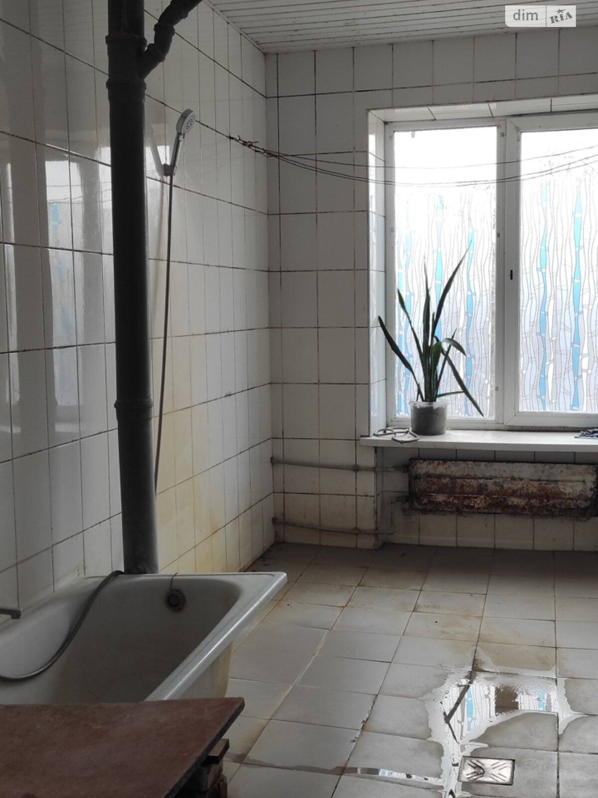 Кімната в Харкові на вул. Біблика 37/8 в районі ХТЗ на продаж фото 1 Кімната в Харкові на вул. Біблика 37/8 в районі ХТЗ на продаж фото 1