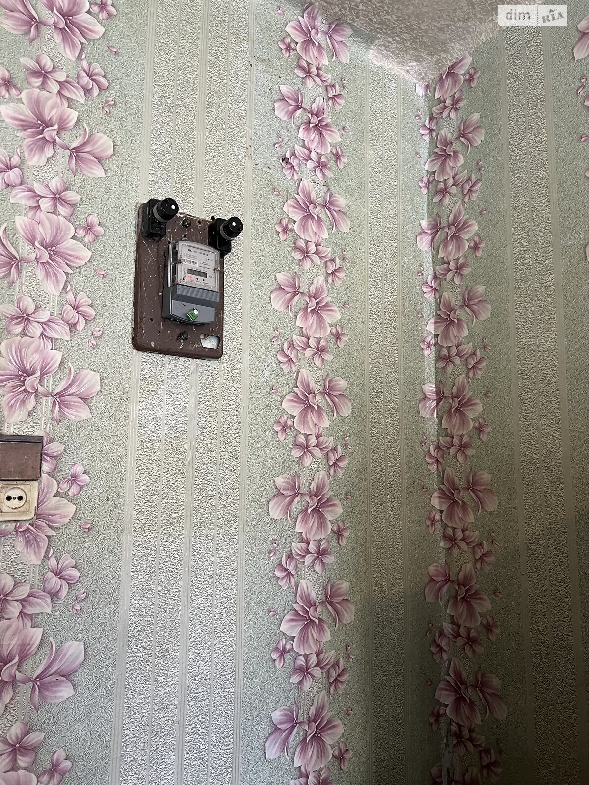 Комната в Харькове, на ул. Мира 26 в районе ХТЗ на продажу фото 1 Комната в Харькове, на ул. Мира 26 в районе ХТЗ на продажу фото 1