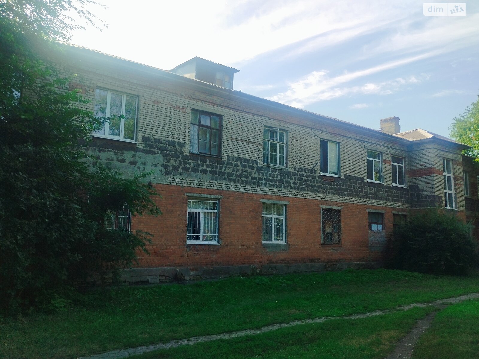 Комната в Харькове, на ул. Пожарского 16 в районе ХТЗ на продажу фото 1 Комната в Харькове, на ул. Пожарского 16 в районе ХТЗ на продажу фото 1