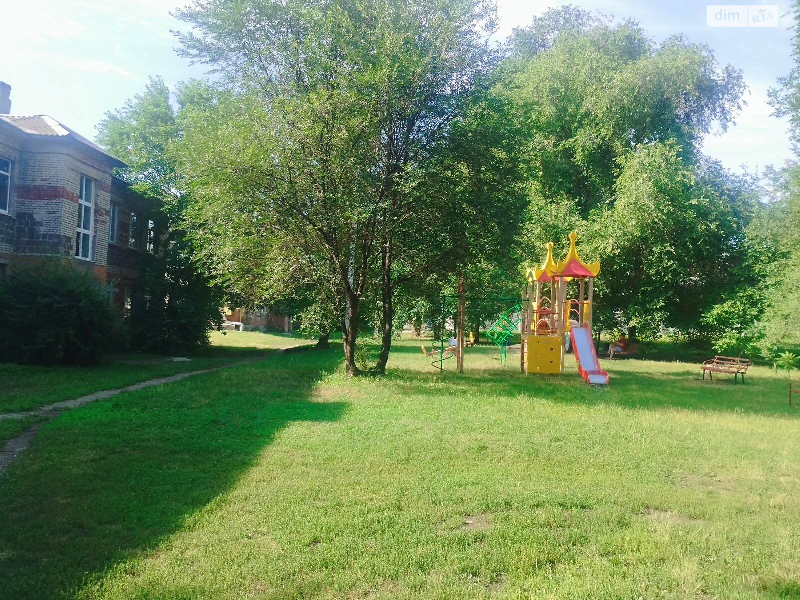 Комната в Харькове, на ул. Пожарского 16 в районе ХТЗ на продажу фото 1 Комната в Харькове, на ул. Пожарского 16 в районе ХТЗ на продажу фото 1