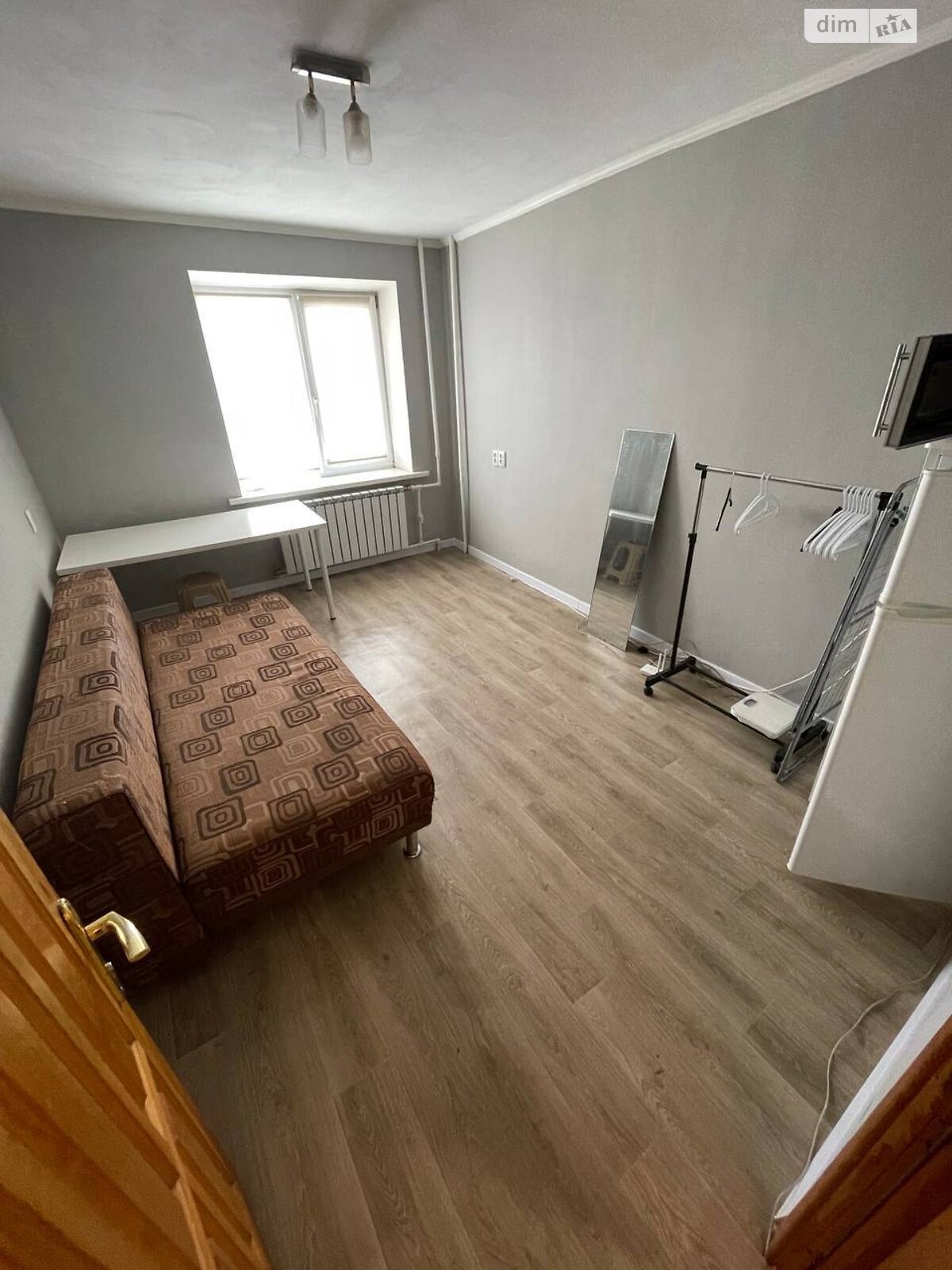 Кімната в Харкові на вул. Тахіатаська 8, кв. 57 в районі Журавлiвка на продаж фото 1 Кімната в Харкові на вул. Тахіатаська 8, кв. 57 в районі Журавлiвка на продаж фото 1