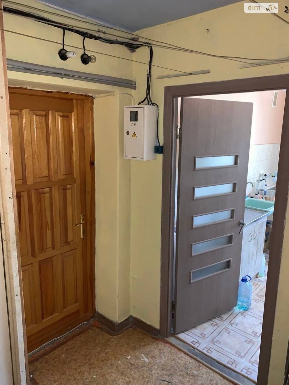 Кімната в Харкові на вул. Тахіатаська 8, кв. 57 в районі Журавлiвка на продаж фото 1 Кімната в Харкові на вул. Тахіатаська 8, кв. 57 в районі Журавлiвка на продаж фото 1