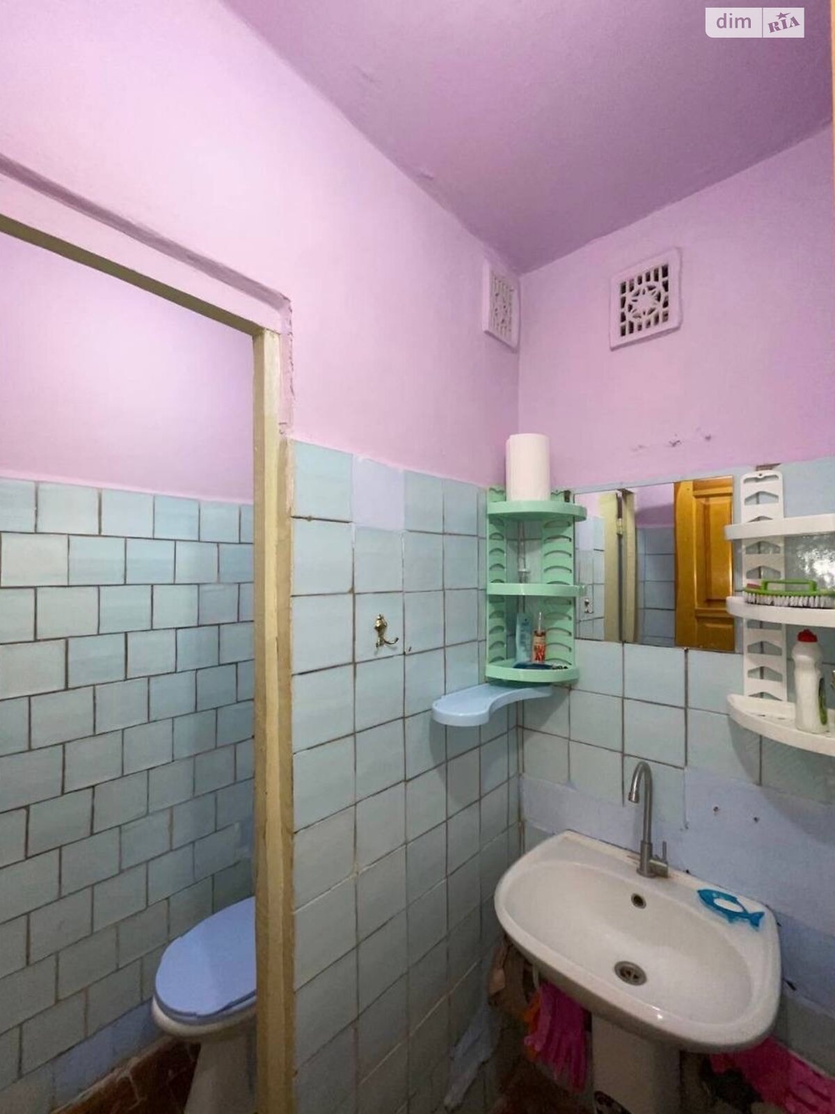 Кімната в Харкові на вул. Тахіатаська 8, кв. 57 в районі Журавлiвка на продаж фото 1 Кімната в Харкові на вул. Тахіатаська 8, кв. 57 в районі Журавлiвка на продаж фото 1