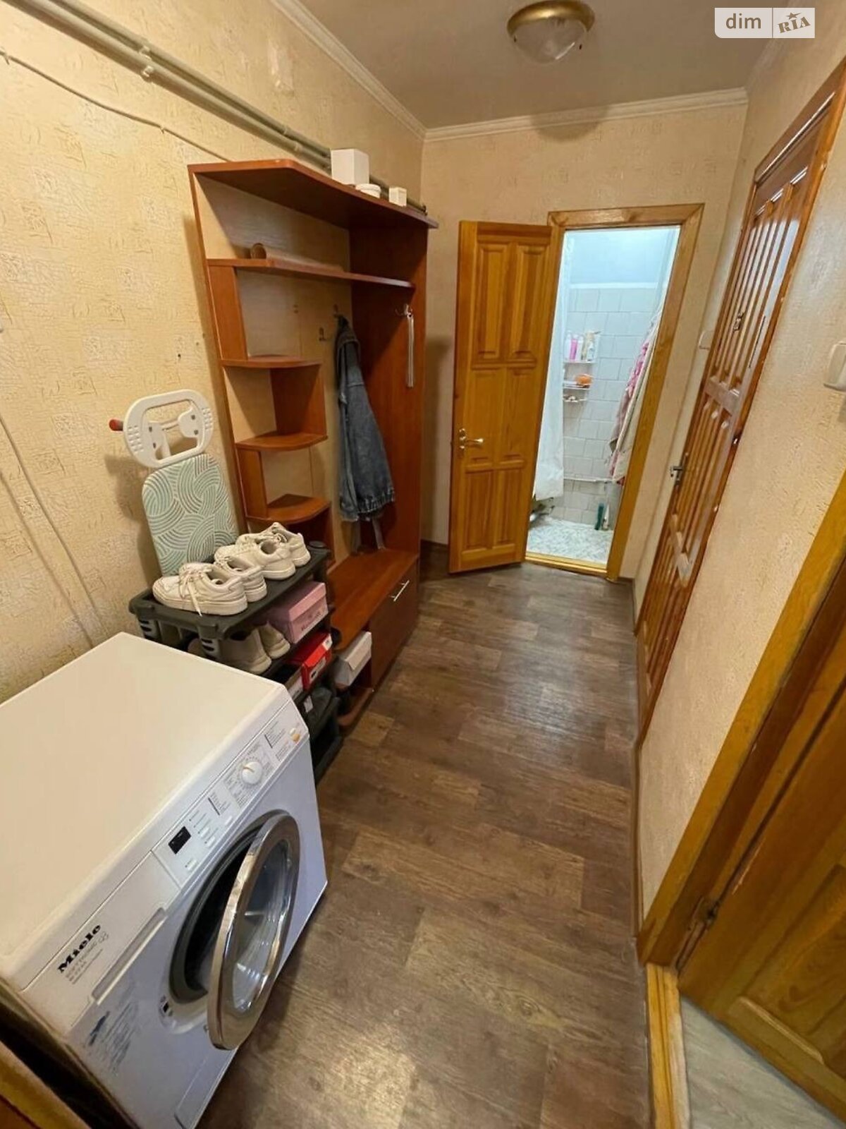 Кімната в Харкові на вул. Тахіатаська 8, кв. 57 в районі Журавлiвка на продаж фото 1 Кімната в Харкові на вул. Тахіатаська 8, кв. 57 в районі Журавлiвка на продаж фото 1