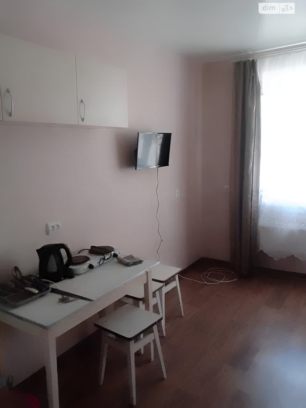 Комната в Харькове, на просп. Байрона 41 в районе Слободской на продажу фото 1 Комната в Харькове, на просп. Байрона 41 в районе Слободской на продажу фото 1