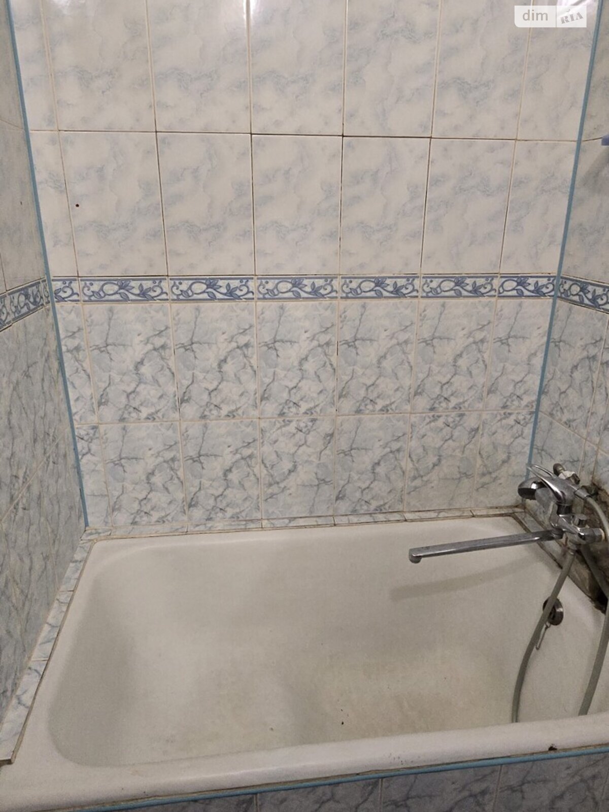 Комната в Харькове, на бул. Ивана Каркача в районе Восточный на продажу фото 1 Комната в Харькове, на бул. Ивана Каркача в районе Восточный на продажу фото 1