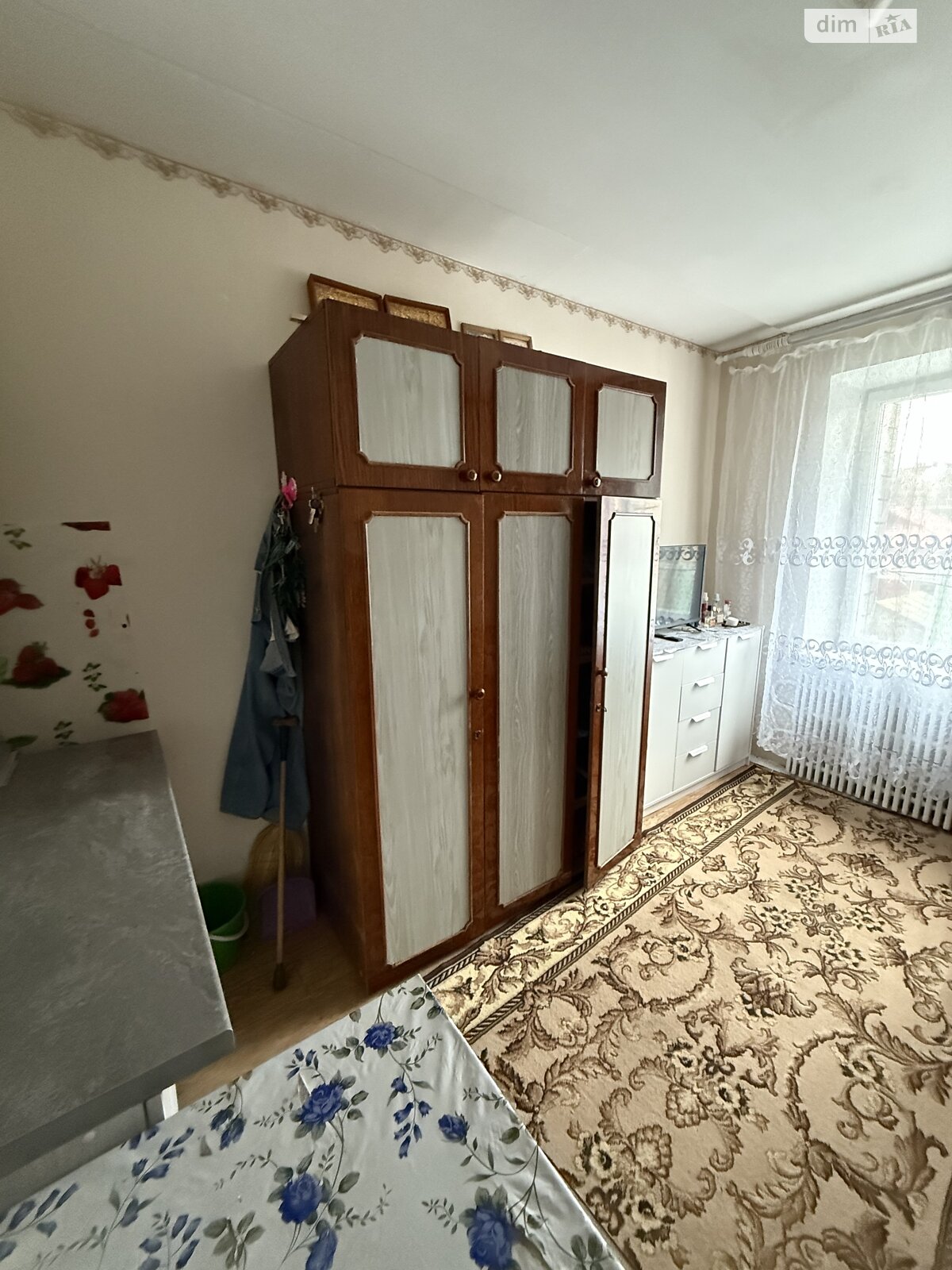 Кімната в Хмельницькому на вул. Чорновола на продаж фото 1 Кімната в Хмельницькому на вул. Чорновола на продаж фото 1