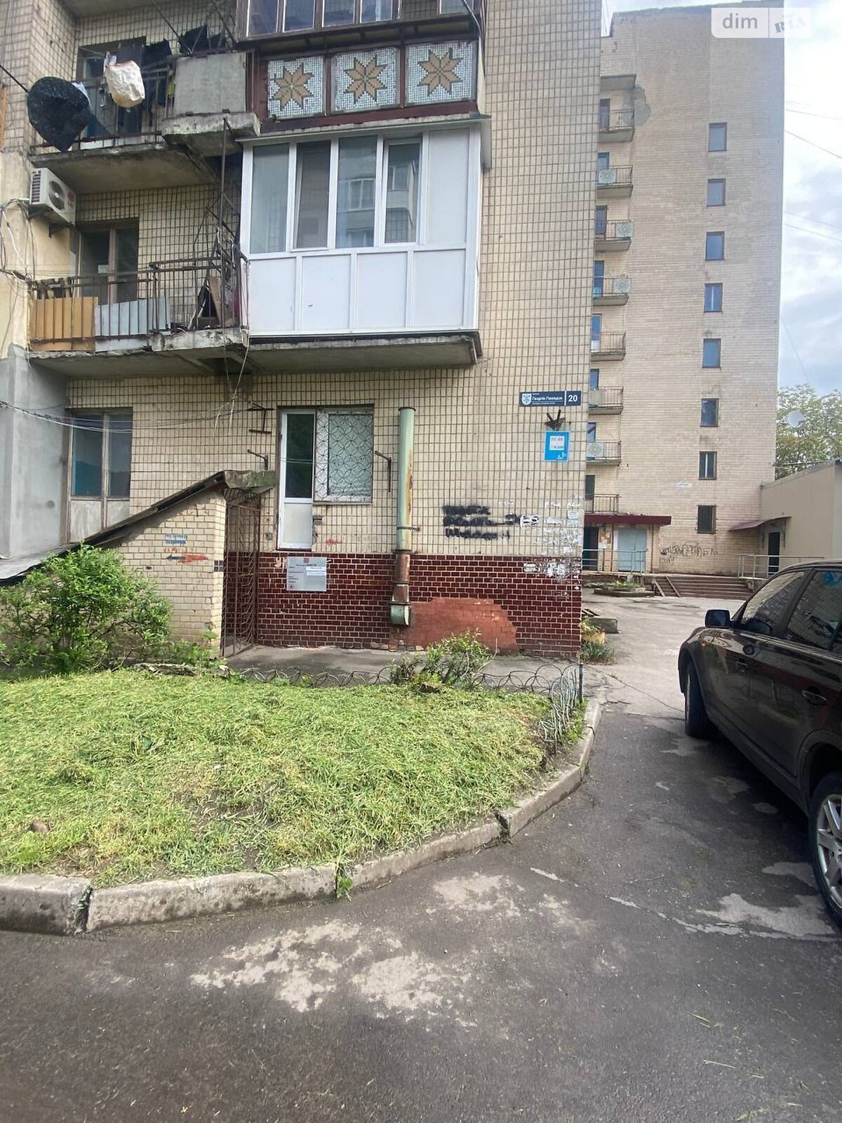 Комната в Хмельницком, на ул. Георгия Гонгадзе 20 в районе Гречаны на продажу фото 1 Комната в Хмельницком, на ул. Георгия Гонгадзе 20 в районе Гречаны на продажу фото 1