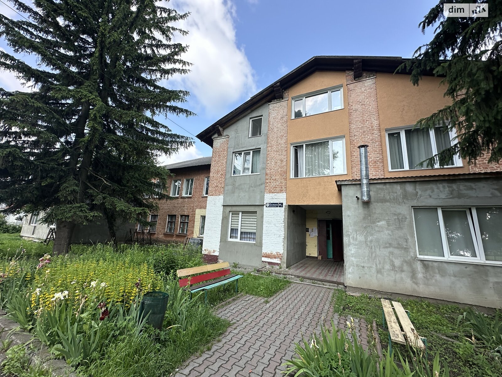 Кімната в Хмельницькому на вул. Романа Шухевича 91/1 в районі Гречани на продаж фото 1 Кімната в Хмельницькому на вул. Романа Шухевича 91/1 в районі Гречани на продаж фото 1