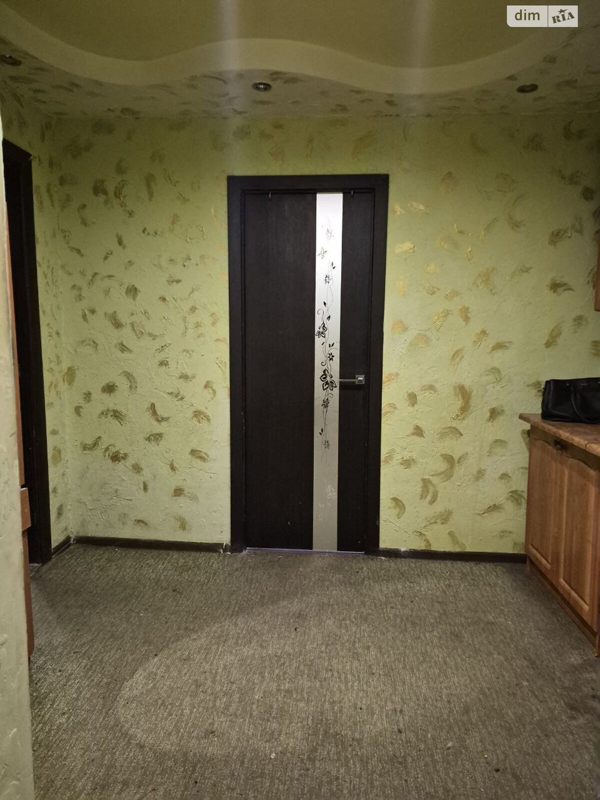 Кімната в Хмельницькому на вул. Романа Шухевича 15 в районі Гречани на продаж фото 1