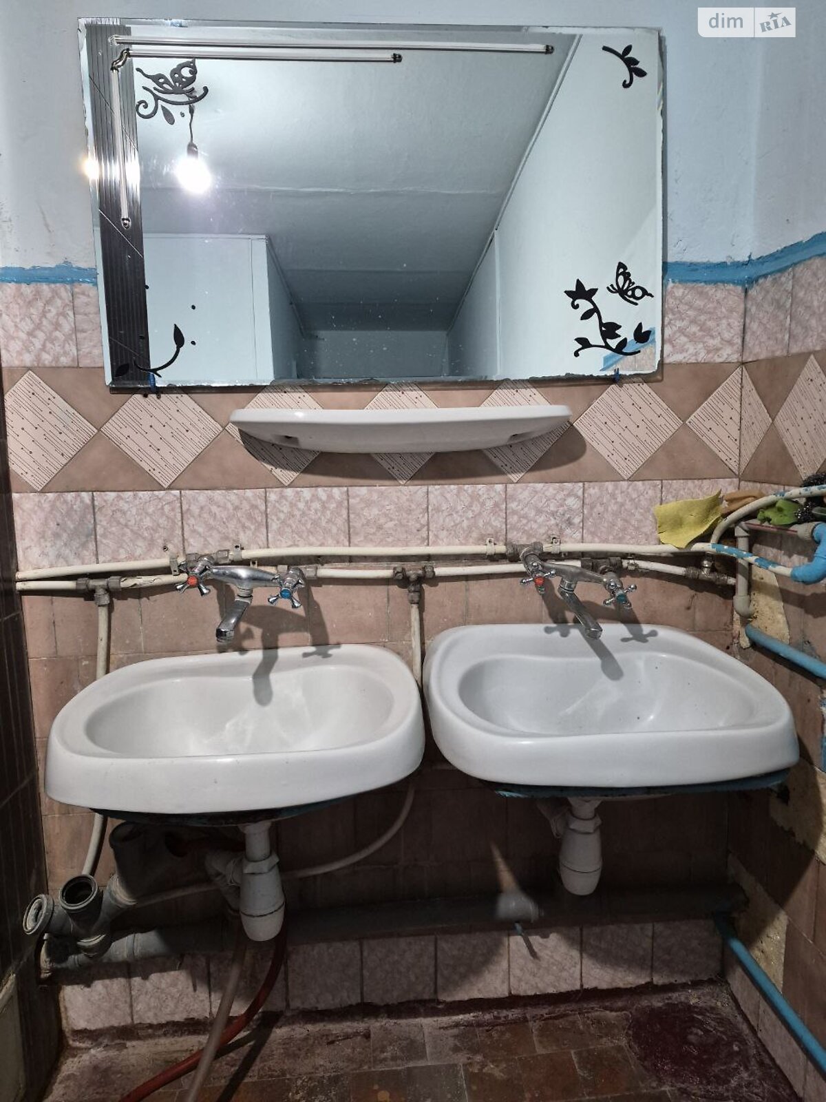 Кімната в Хмельницькому на вул. Романа Шухевича 15 в районі Гречани на продаж фото 1