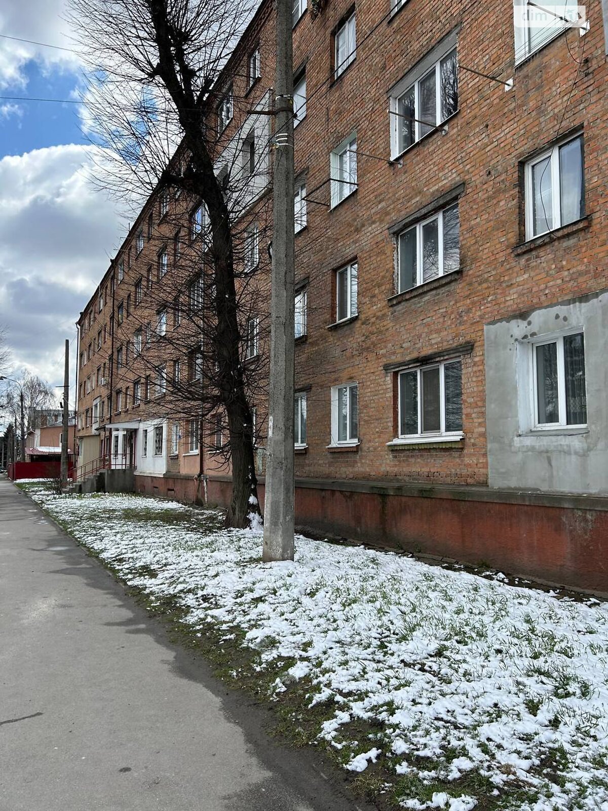 Комната в Хмельницком, на ул. Черновола 112 в районе Новый план на продажу фото 1 Комната в Хмельницком, на ул. Черновола 112 в районе Новый план на продажу фото 1