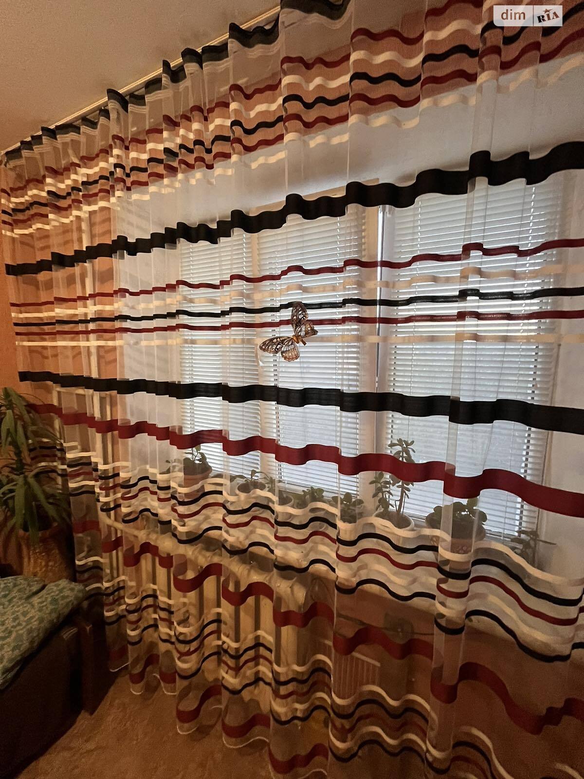 Кімната в Хмельницькому на вул. Чорновола 62 в районі Новий план на продаж фото 1 Кімната в Хмельницькому на вул. Чорновола 62 в районі Новий план на продаж фото 1