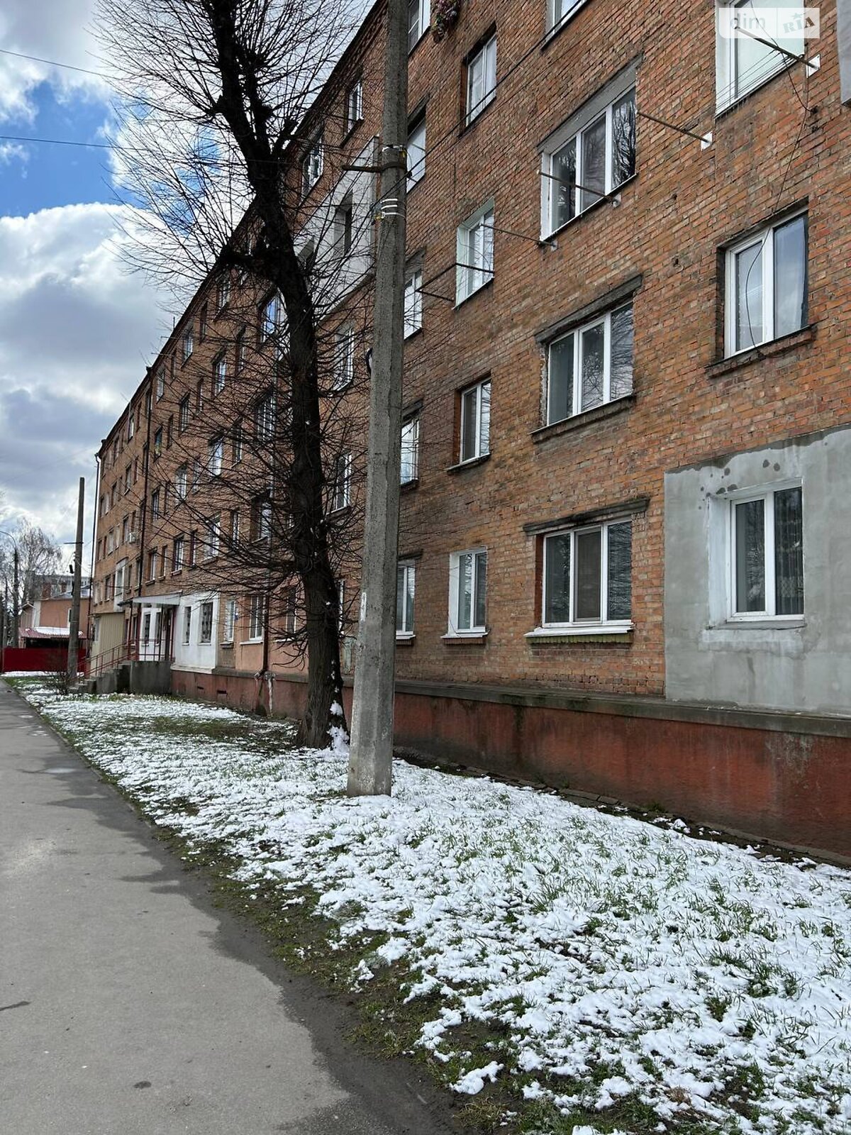 Кімната в Хмельницькому на вул. Чорновола В’ячеслава 112 в районі Новий план на продаж фото 1 Кімната в Хмельницькому на вул. Чорновола В’ячеслава 112 в районі Новий план на продаж фото 1