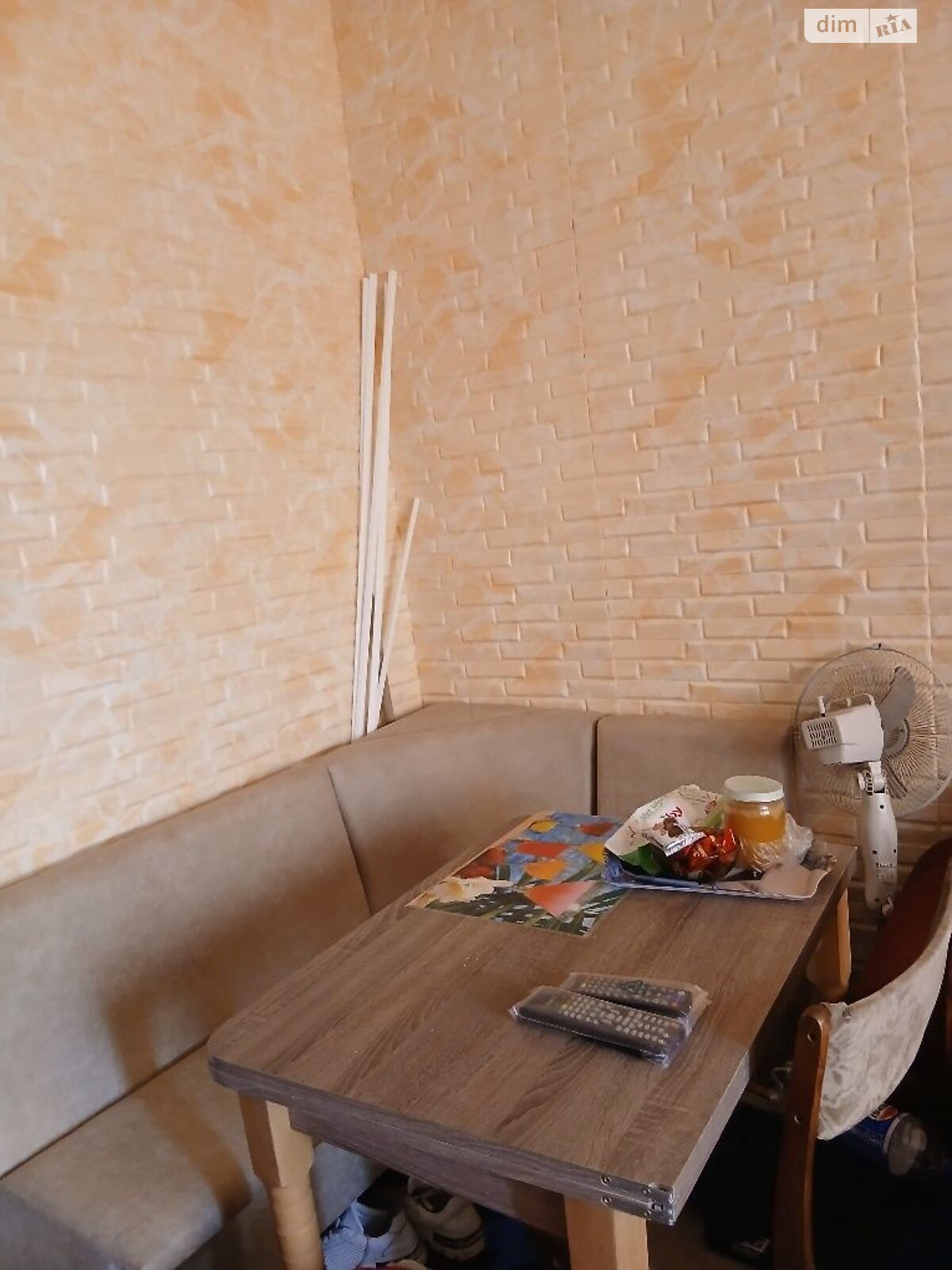 Комната в Хмельницком, на ул. Госпитальная 2 в районе Тарабановка на продажу фото 1 Комната в Хмельницком, на ул. Госпитальная 2 в районе Тарабановка на продажу фото 1