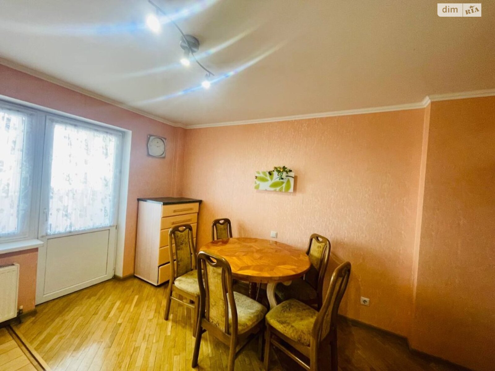 Комната в Хмельницком, на шоссе Старокостянтиновское 26/2 в районе Центр на продажу фото 1