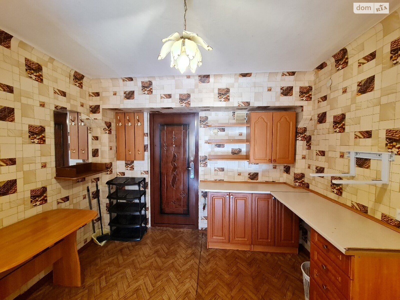 Кімната в Хмельницькому на вул. Зарічанська 14 в районі Виставка на продаж фото 1